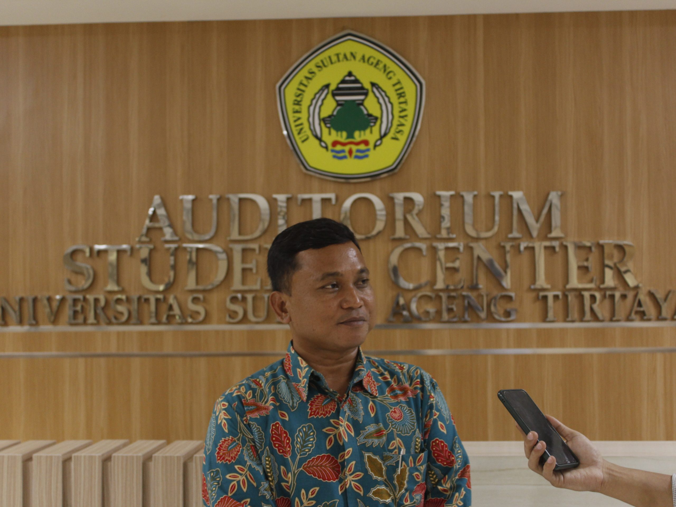 Dr. Ahmad Hidayat, Lc