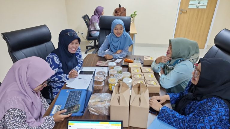 HALAL CENTER UNTIRTA LAKUKAN PENDAMPINGAN SERTIFIKASI PRODUK HALAL BAGI PELAKU USAHA KOTA SERANG DI BULAN RAMADHAN